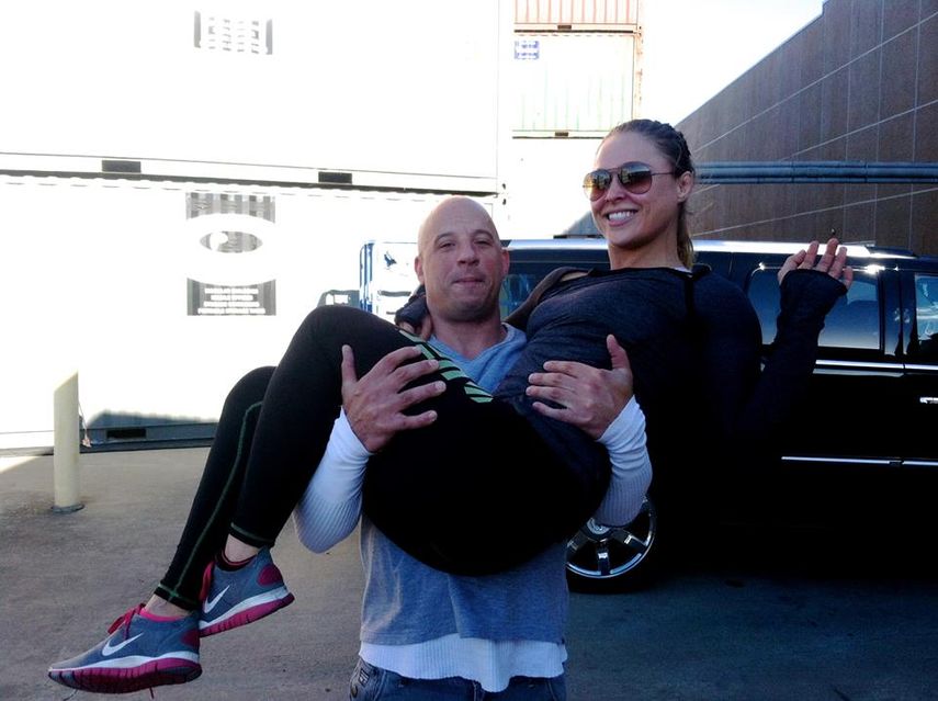 Vin Diesel y Ronda Rousey en el set de la película