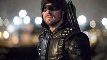 Tras el anuncio del fin de la serie, Stephen Amell, quien dio vida al arquero desde 2012, afirmó que interpretar a Oliver Queen ha sido la experiencia más increíble de mi vida.