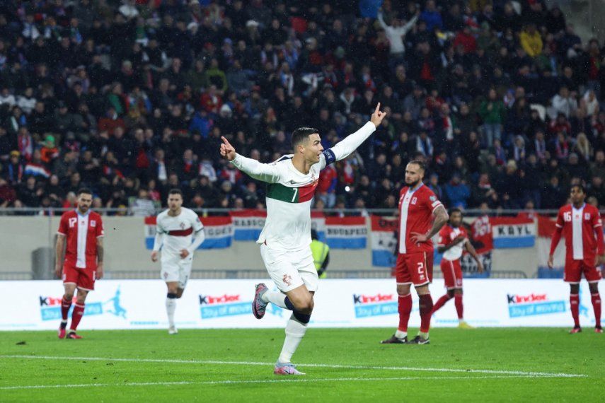 Cristiano Ronaldo festeja el gol anotado por Portugal ante Luxemburgo