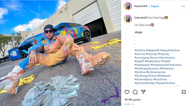 El rapero Tekashi 6ix9ine fue atacado mientras estaba en un gimnasio en Miami.