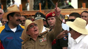 Raúl Castro y Nicolás Maduro.