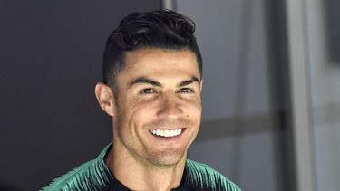 El portugués, al igual que el argentino Lionel Messi, ha ganado el premio en cinco ocasiones.