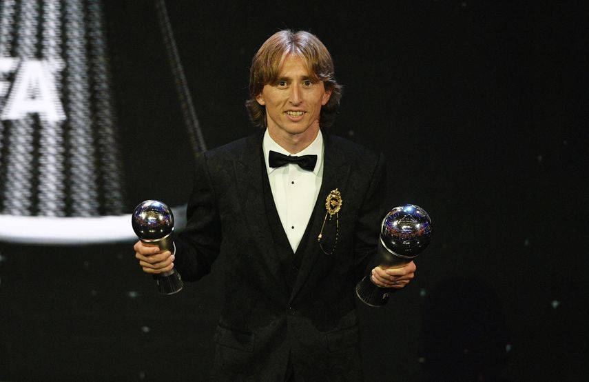 Modric, de 33 años, rompió con el dominio de CR7, quien había ganado las dos ediciones del premio.