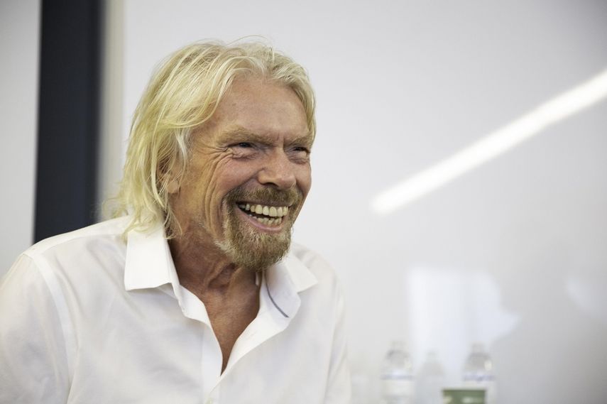 Fotografía cedida por Brightline donde aparece el presidente del grupo Virgin, el millonario británico Richard Branson.
