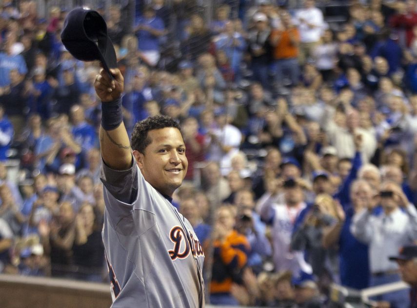 Cabrera ha ganado premios, tanto en su país como en el mundo del béisbol. (AP)