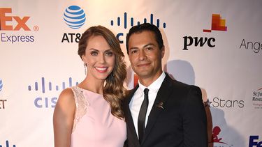 La periodista de Al rojo vivo, de Telemundo, Jessica Carrillo y su esposo, Raúl Ángeles. 