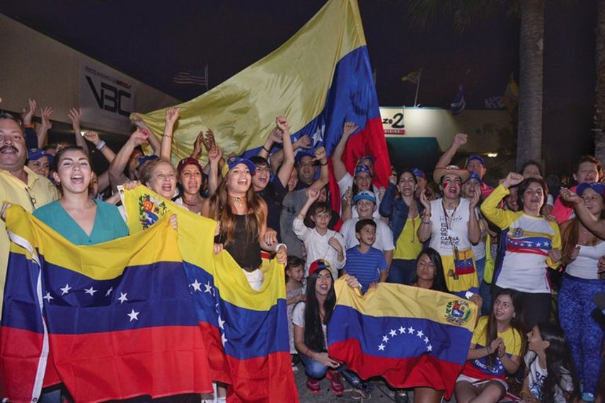 Los venezolanos en Miami han sido muy activos pidiendo que se le restauren sus derechos políticos y su posibilidad de elegir en las elecciones venezolanas.