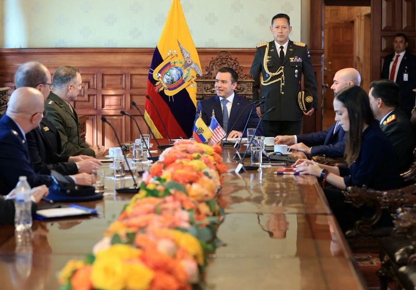 El presidente de Ecuador, Daniel Noboa, anunció el 2 de marzo ellanzamiento de operaciones con Estados Unidos para combatir el narcotráfico,que ha causado una explosión de violencia en el país sudamericano. -AFP