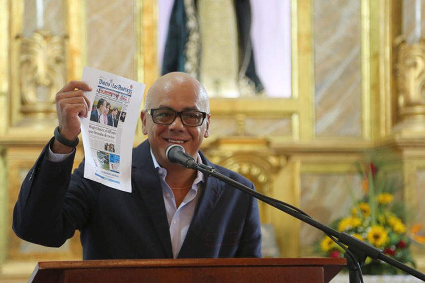El alcalde del municipio Libertador, Jorge Rodríguez, durante su ataque a DIARIO LAS AMÉRICAS. 