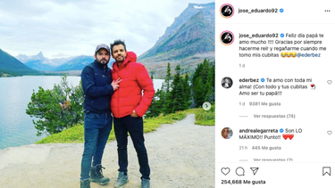 José Eduardo Derbez con su padre Eugenio.&nbsp;