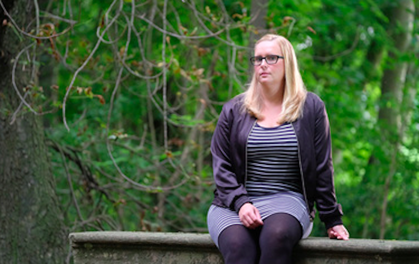 Annegret Frenzel sólo tenía 15 años cuando se enteró de que su padre sufría Alzheimer. Aceptar y saber manejarse de otro modo con él le resultó muy difícil, entre otras cosas, por su propia juventud.