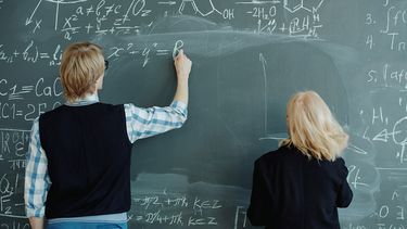 El país cuenta con más de 2,600 facultades universitarias.