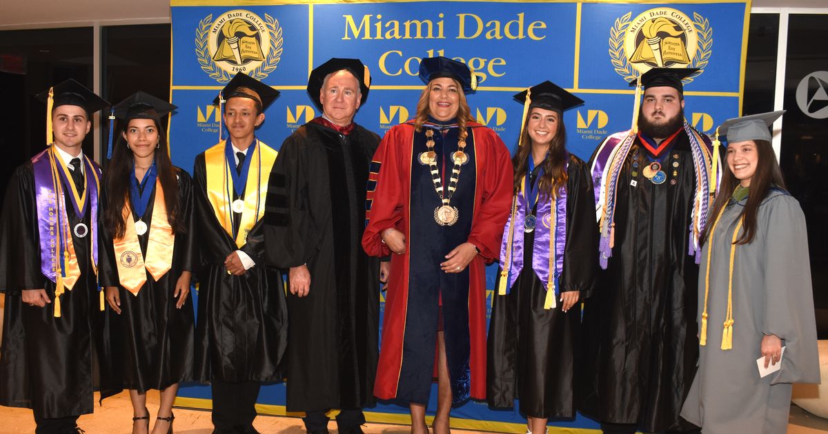 Miami dade college matricula y discount tarifas de la carrera universitaria