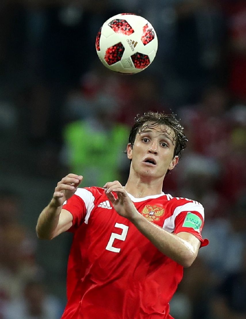 Mario Fernández, de la selección de Rusia, en el partido de cuartos de final ante Croacia.