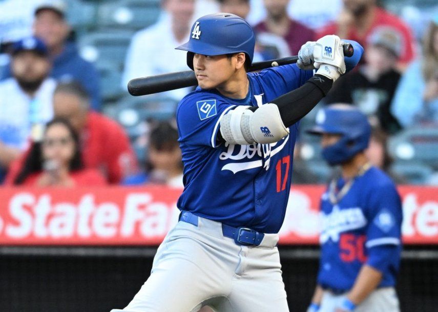 El japonés Shohei Ohtani, de los Dodgers de Los Ángeles, consume un turno al bate en un encuentro, el 25 de marzo de 2025.