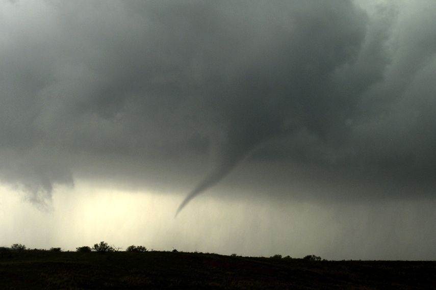 El&nbsp;Servicio Nacional Meteorológico&nbsp;también alertó sobre&nbsp;posibles lluvias acompañadas de fuertes vientos&nbsp;a última hora de este domingo en el noreste del país.