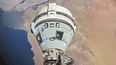En esta fotografía, proporcionada por la NASA, se muestra la nave espacial Starliner acoplada al módulo Harmony de la Estación Espacial Internacional, en órbita a 421 kilómetros (262 millas) sobre la costa mediterránea de Egipto, el 13 de junio de 2024.&nbsp;