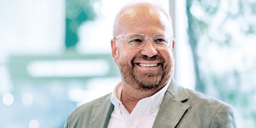 El el connotado Doctor en Economía Rafael Marrero.