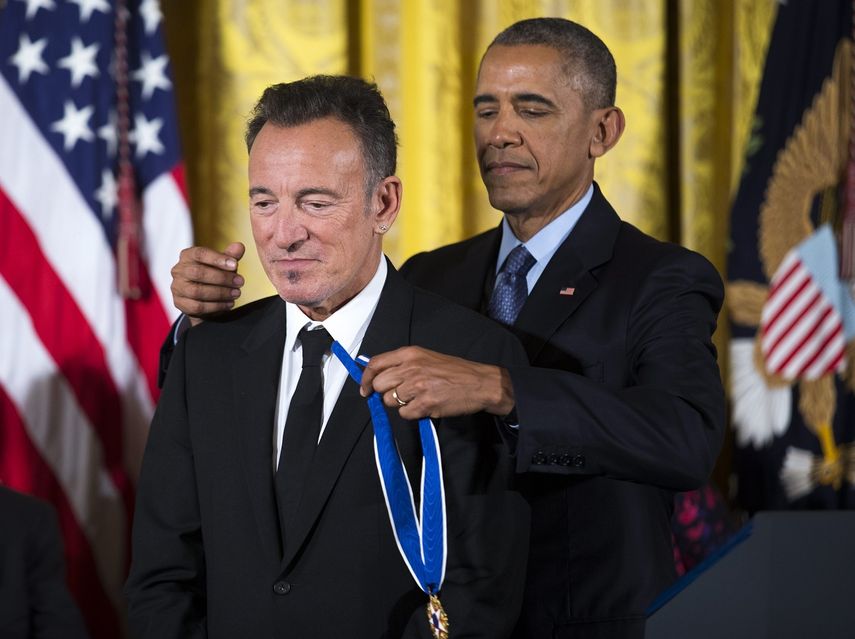 El cantante y compositor Bruce Springsteen recibe la Medalla de la Libertad