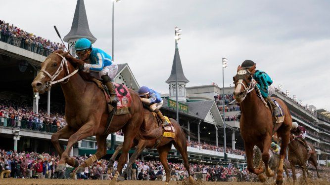Mage (8), montado por el venezolano Javier Castellano, gana la 149na edición del Derby de Kentucky, el sábado 6 de mayo de 2023, en Louisville&nbsp;