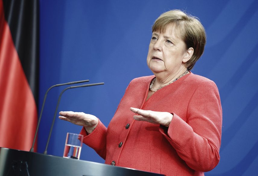 La canciller de Alemania, Angela Merkel, se dirige a los medios durante una conferencia de prensa en Berlín, Alemania, el viernes 19 de junio de 2020, tras una reunión por videoconferencia con miembros del Consejo Europeo.&nbsp;