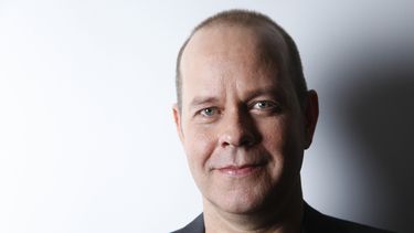 El actor estadounidense James Michael Tyler, quien dio vida al personaje de Gunther en Friends, posa para un retrato el miércoles 14 de noviembre de 2012, en Nueva York.