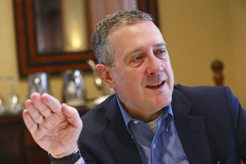 James Bullard, presidente del Banco de la Reserva Federal de San Luis, conversa en una entrevista en Richmond, Virginia. &nbsp;