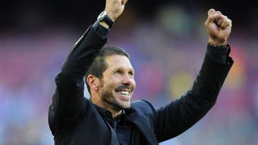 Simeone superó por cinco puntos al entrenador del Real Madrid