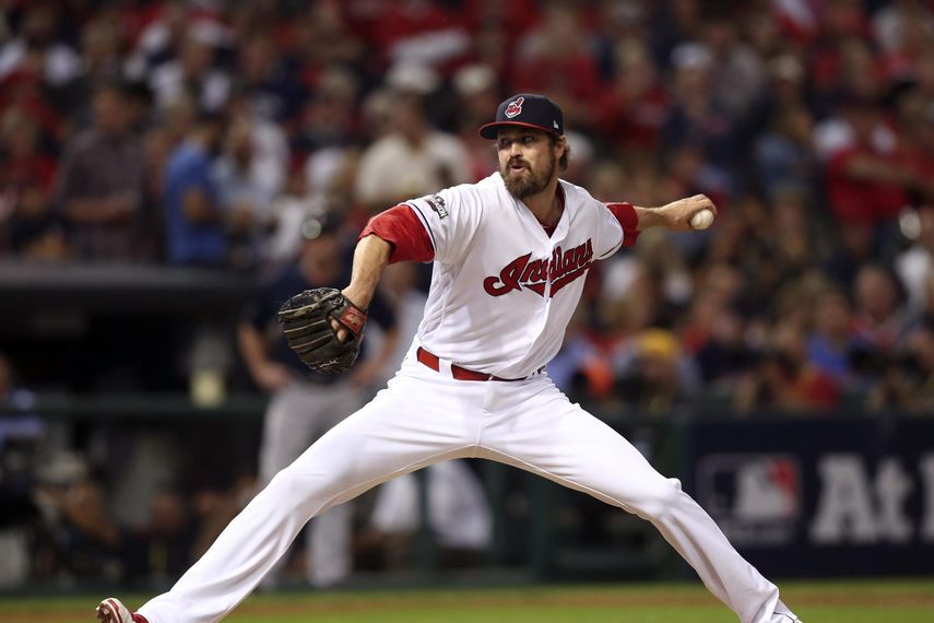 Andrew Miller se convirtió en el quinto relevista en ganar el premio Más Valioso en final de liga