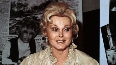 Imagen de archivo de la legendaria Zsa Zsa Gabor, quien falleció el pasado 18 de diciembre, a los 99 años, y será enterrada en Budapest, después de un funeral en los EEUU.