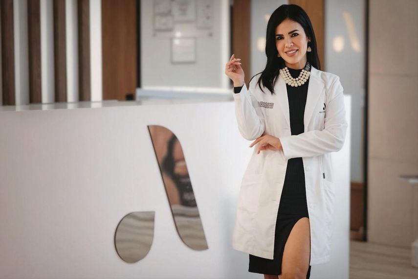La dermocosmiatra venezolana Alicia Labrador, fundadora de Aliestetic.
