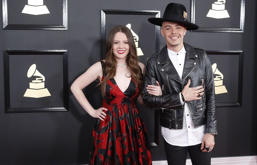 Jesse & Joy poseen también seis premios Grammy Latino.