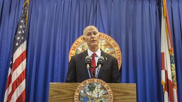 El gobernador de la Florida, Rick Scott.