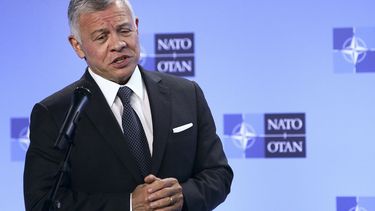 El rey Abdalá II de Jordania habla en una conferencia de prensa el miércoles 5 de mayo de 2021, en Bruselas,&nbsp;