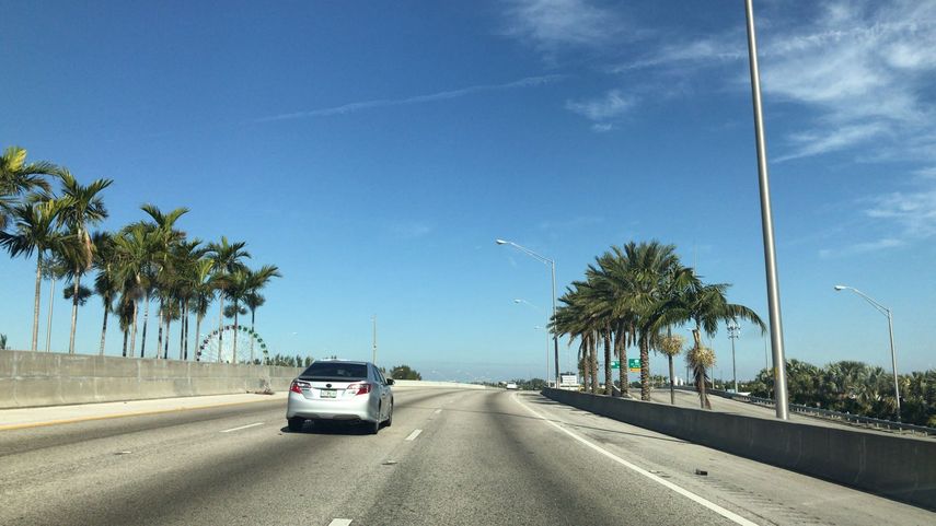 Así se observaba la autopista Palmetto en las primeras horas del lunes de Navidad.