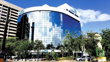 Vista del edificio&nbsp;Liberty Tower en la Milla de Oro, en el sector de Hato Rey en San Juan, Puerto Rico.