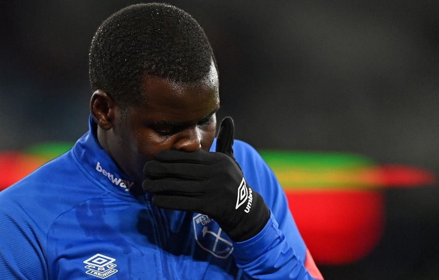 Kurt Zouma se disculpó por maltratar a su gato, pero el equipo del West Ham aún lo multa