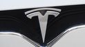 El logo del fabricante de vehículos eléctricos Tesla.