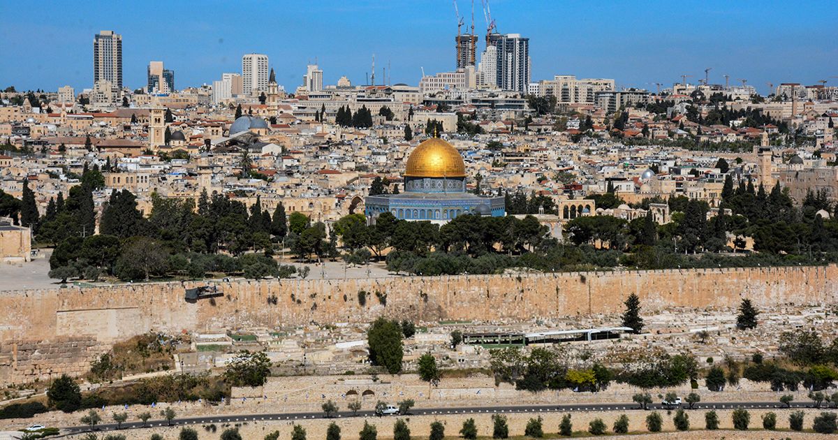 Israel, “construir la paz y después firmar el papel”