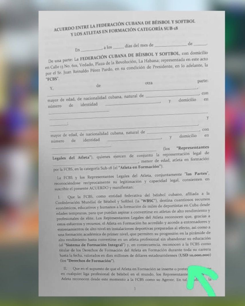 Documento en el que aparece las nuevas reglas de la FCB sobre los peloteros cubanos&nbsp;