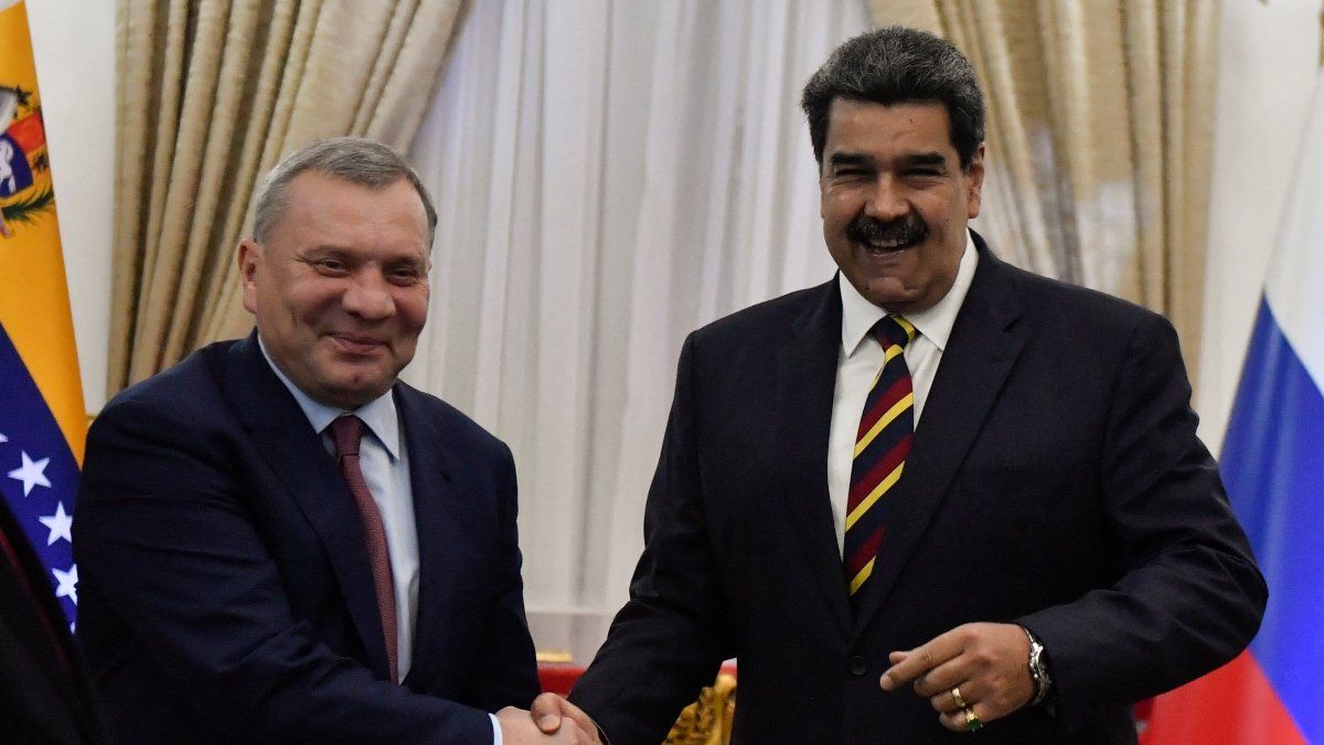 Rusia confirma continuidad de apoyo técnico y militar a Maduro