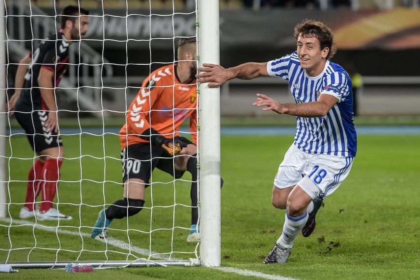 La Real Sociedad le pasó por encima al Vardar macedonio con un contundente resultado de 6-0.
