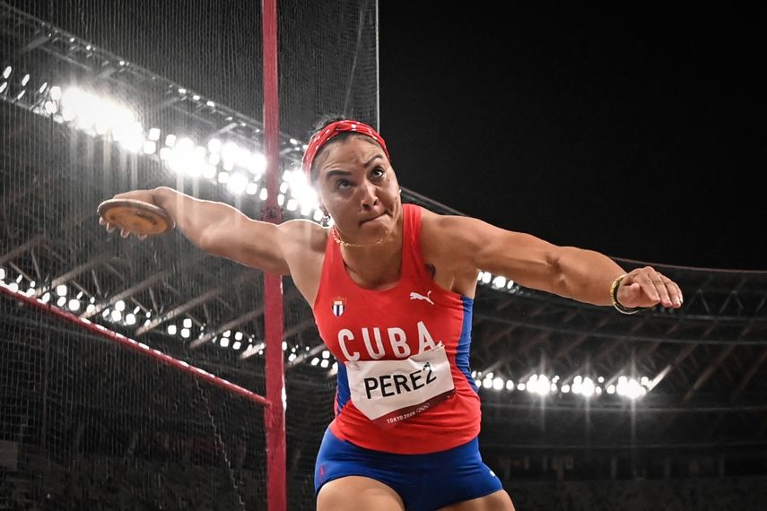 La cubana Yaimé Pérez se queda con el bronce en lanzamiento de disco femenino durante los Juegos Olímpicos de Tokio