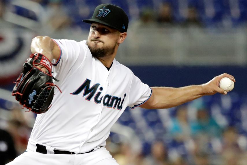 Caleb Smith, lanzador de los Marlins de Miami.
