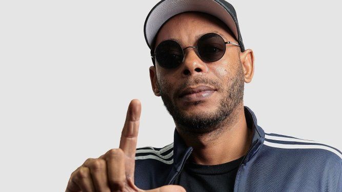 El músico y activista El Funky.