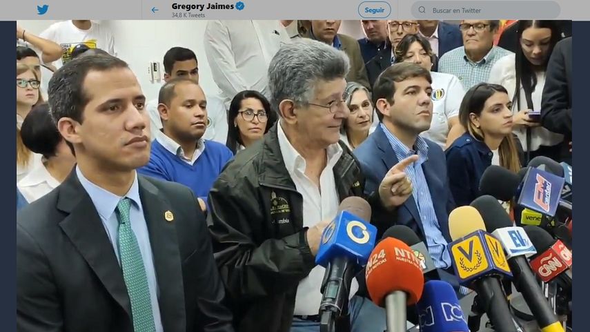 Juan Guaidó, Junto al diputado opositor Henry Ramos Allup