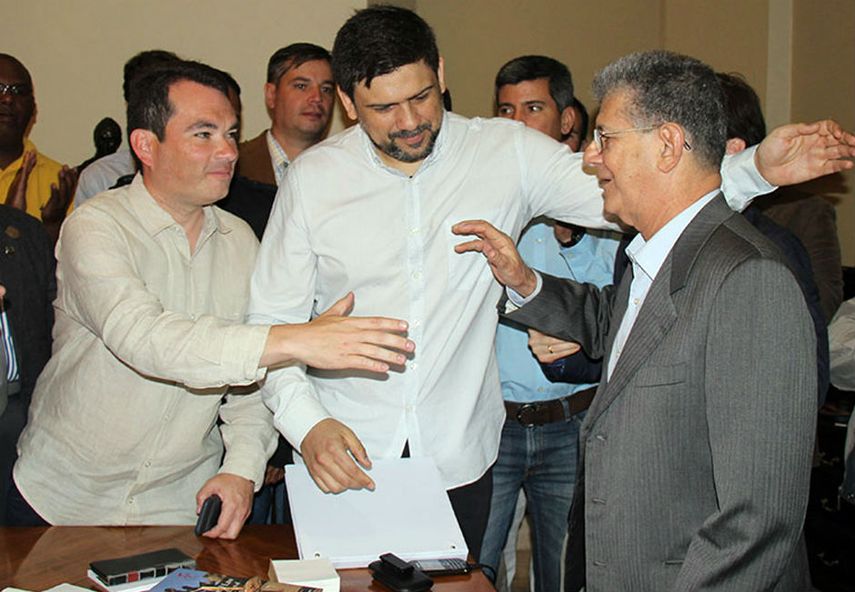 Ocariz presentó en la Asamblea proyecto para devolver competencias a la Alcaldía Metropolitana (CORTESÍA)