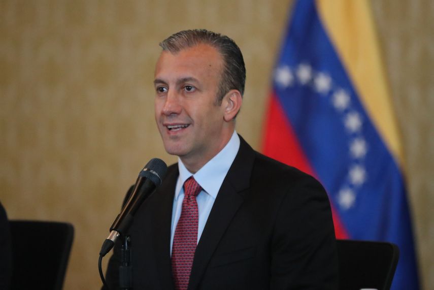 El 10 de mayo, el vicepresidente económico de&nbsp;Venezuela, Tareck El Aissami, anunció la reapertura de las fronteras con Brasil y Aruba, no así con Colombia.