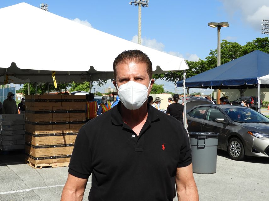 Carlos Hern&aacute;ndez, alcalde de Hialeah.