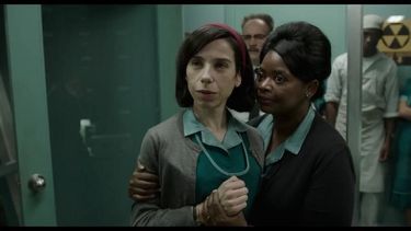 Los actores David Hewlett,&nbsp;Octavia Spencer, y Sally Hawkins&nbsp;en la película The Shape of Water.